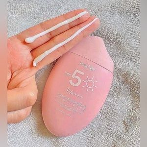 Fairy Skin Premium Brightening Sunscreen